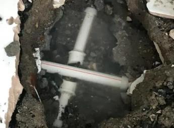青山阳台漏水维修公司为您分享楼上楼下漏水怎么处理